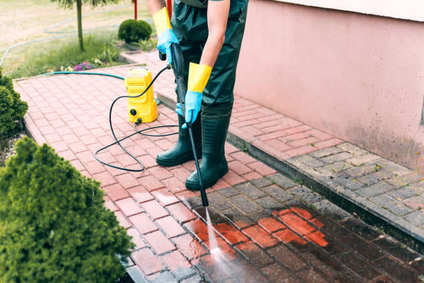 Best Patio and Deck Pressure Washing  in Redwood City, CA